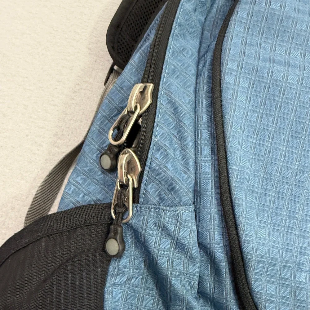 Patagonia Backpack Unisex OS Blue Fuego Daypack Hiking Travel Ripstop Outdoors